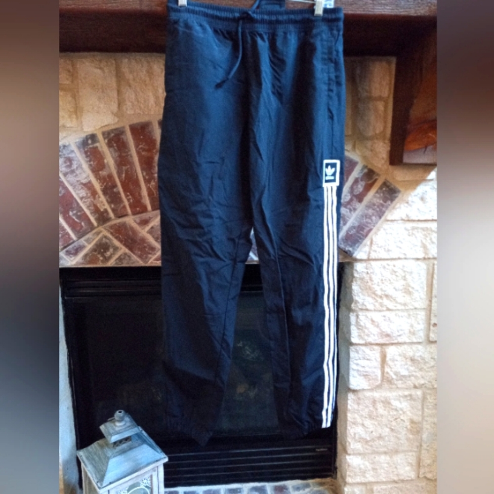NWT Men's Adidas Window Pane Jogger Athletic Pants Sz Sm